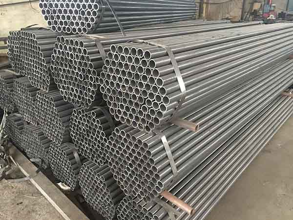 琼中考登钢管美标